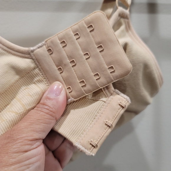 Kindred Bravely Sublime Beige Hands-Free Pumping & Nursing Maternity Bra - S - Picture 9 of 13